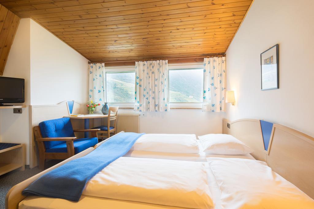 Hotel Rentschnerhof Bolzano Room photo