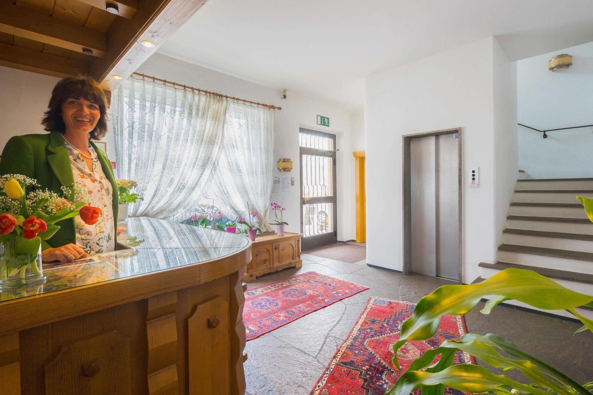 Hotel Rentschnerhof Bolzano Exterior photo